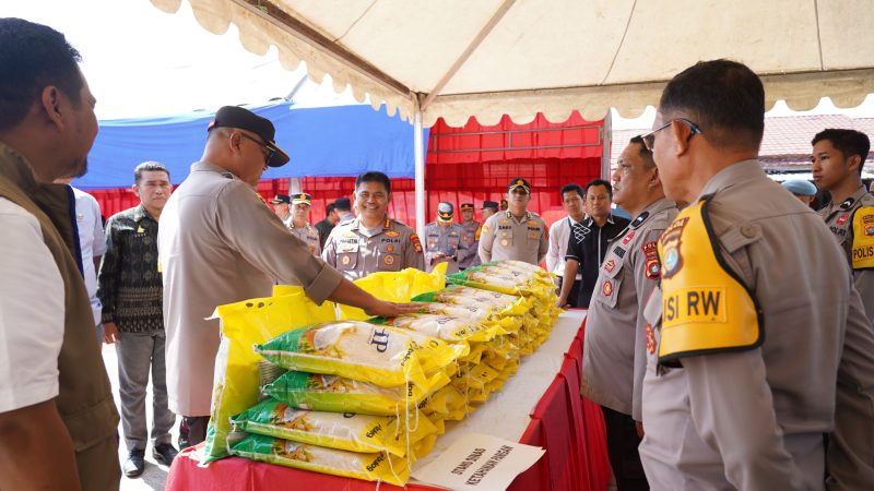 Polda Sulbar Bersama Pemerintah Gelar Pangan Murah