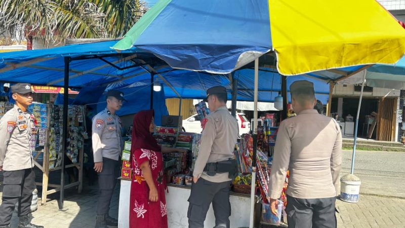Ditbinmas Polda Sulbar Himbau Pedagang Petasan Lewat Operasi Ketupat