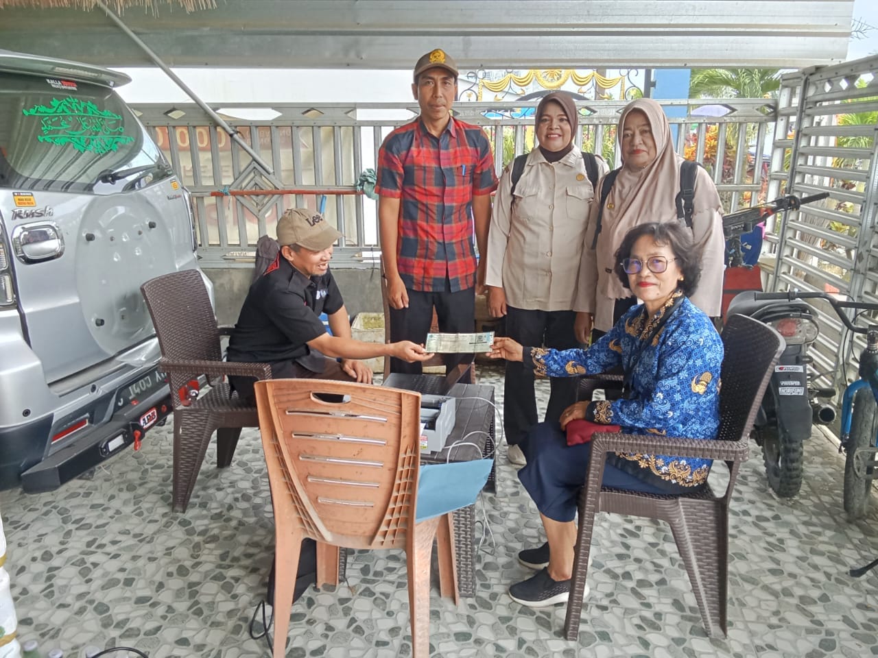 Samsat Keliling Menyapa Baras, UPTD Pelayanan Pajak Pasangkayu dan Bapenda Pasangkayu