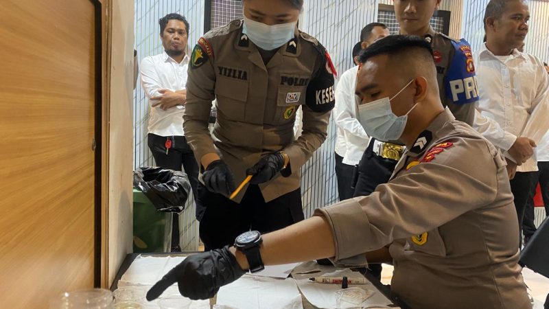 Personel Ikuti Pemeriksaan Urine, Cegah Narkoba di Lingkungan Polda Sulbar