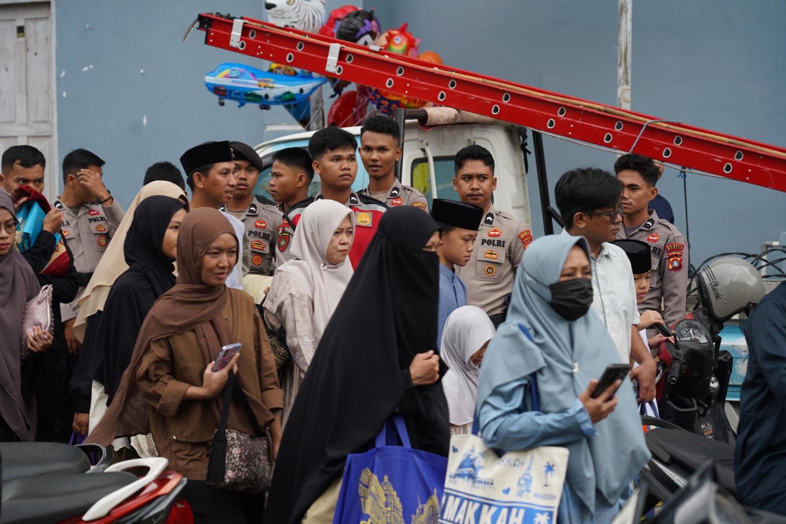 Siaga, Polda Sulbar Jaga Keamanan dan Kenyamanan Sholat Idul Fitri Jamaah Muhammadiyah