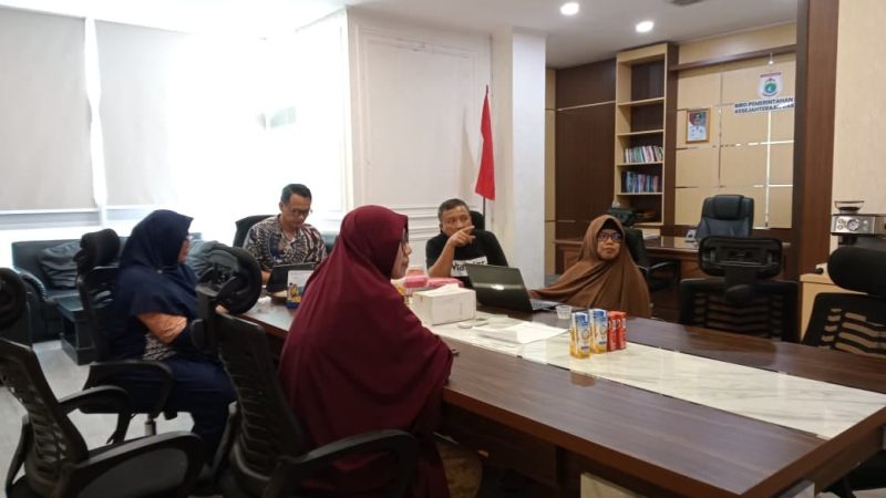 Biro Pemkesra Setda Provinsi Sulbar Gelar Rapat Strategis Penyusunan LKPJ Gubernur 2025