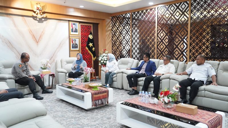 Kapolda Sulbar Bersama Pimpinan DPRD Serukan Dukungan untuk Pengembangan Potensi Daerah dan Kesejahteraan Masyarakat