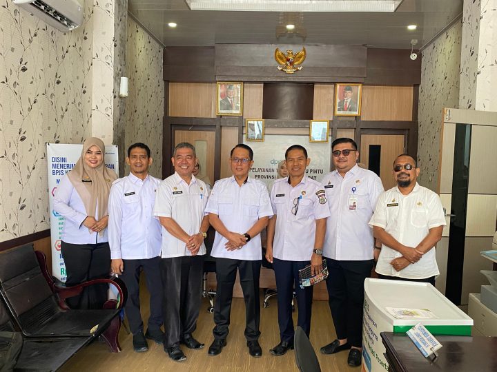 Sekda Sulbar Sidak DPMPTSP, Pastikan Disiplin ASN dan Kualitas Pelayanan Publik