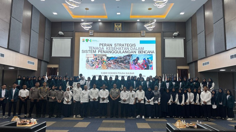 Biddokkes Polda Sulbar Tekankan Peran Strategis Tenaga Kesehatan