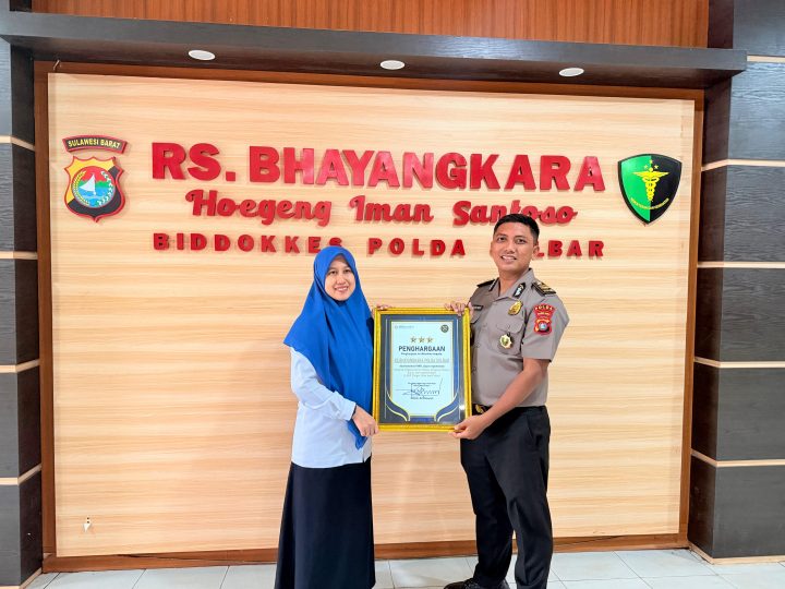 RS Bhayangkara Polda Sulbar Dapat Predikat Bintang 3 atas Transformasi Digital Layanan JKN