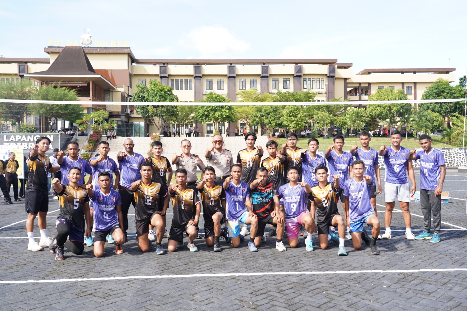 Grand Final Bola Voli Satker Polda Sulbar, Brimob Lawan Polres Mateng 