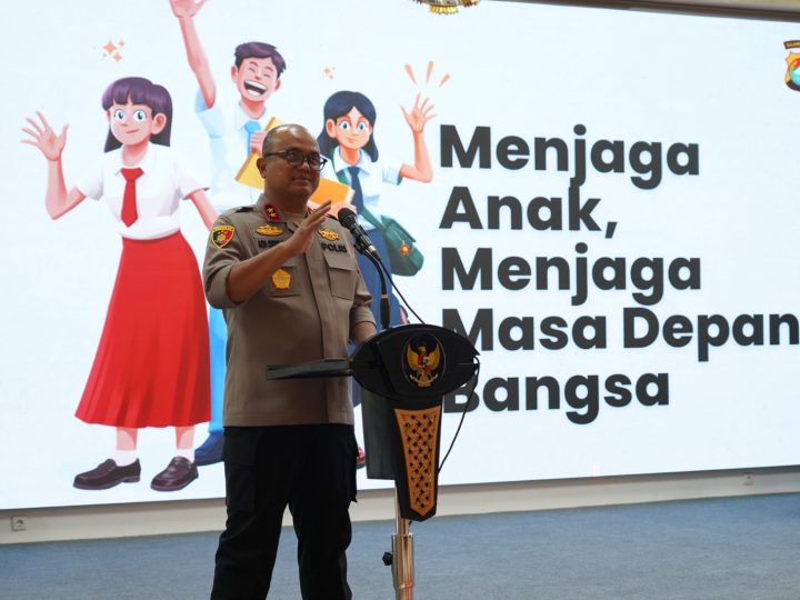 Kapolda Sulbar Ajarkan Anak Berani Berkata “TIDAK” & Hindari Curhat di Medsos