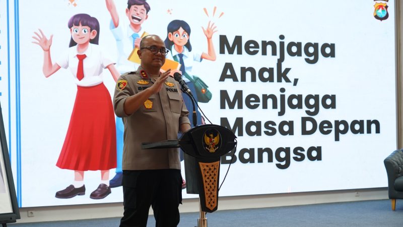 Kapolda Sulbar Ajarkan Anak Berani Berkata “TIDAK” & Hindari Curhat di Medsos