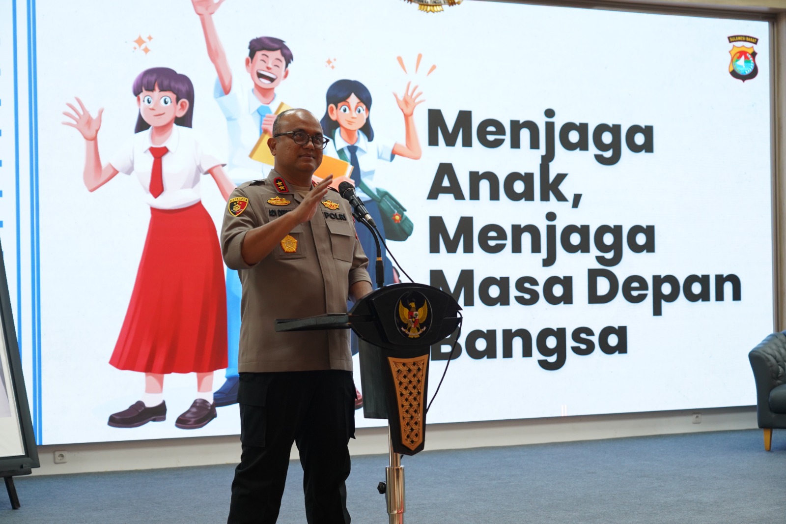 Kapolda Sulbar Ajarkan Anak Berani Berkata “TIDAK” & Hindari Curhat di Medsos
