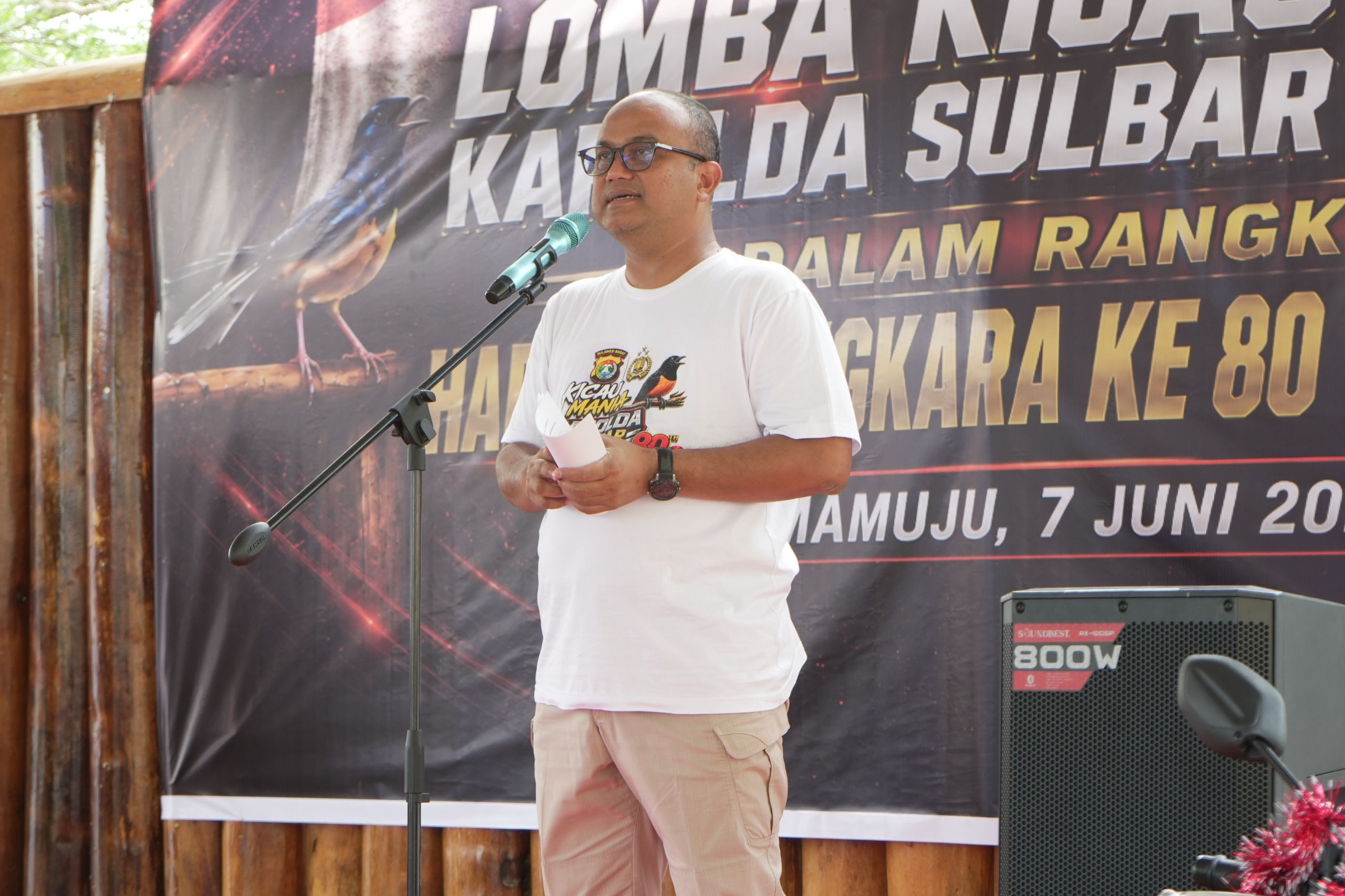 Peserta dari Berbagai Daerah Ramaikan Lomba Kicau Mania Polda Sulbar