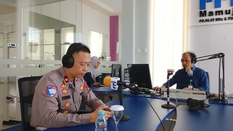Lewat Dialog Interaktif RRI, Ditlantas Polda Sulbar Bahas Strategi Tekan Angka Kecelakaan