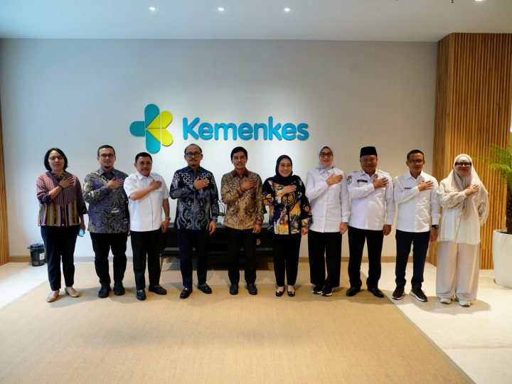 Gubernur Bersama Kepala Daerah Se-Sulbar Perjuangkan Penguatan Layanan Kesehatan ke Kemenkes