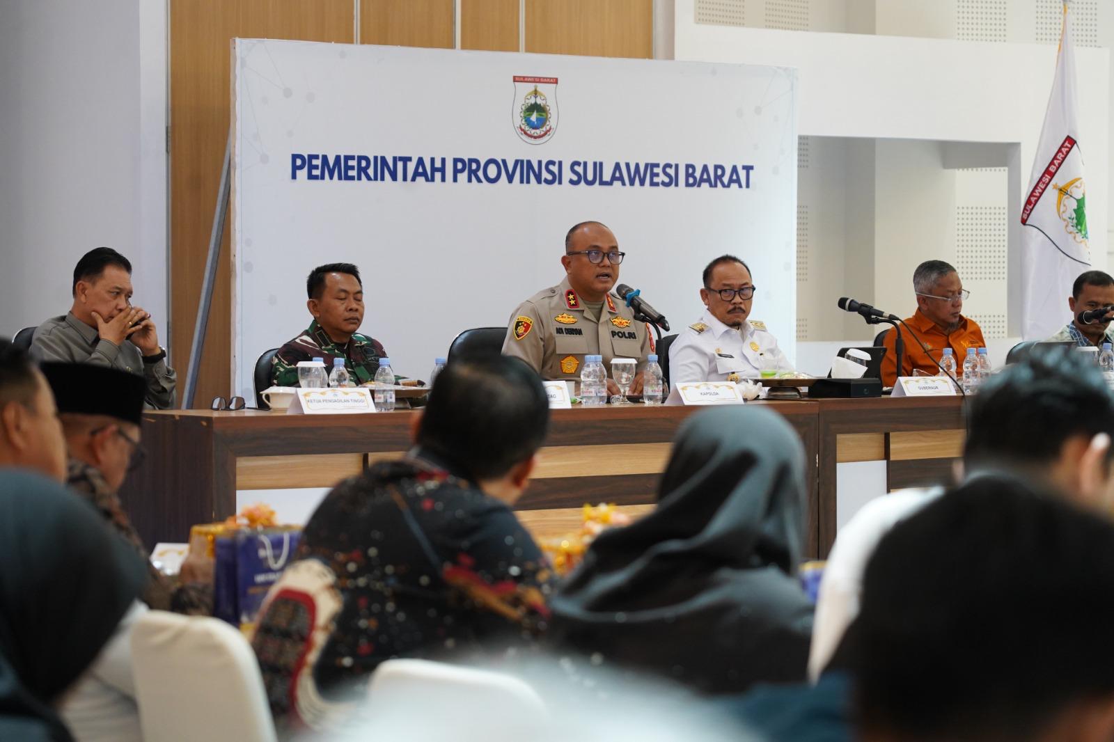 Hadiri Rakerpim Sulbar, Kapolda Siap Amankan Program Strategis Nasional