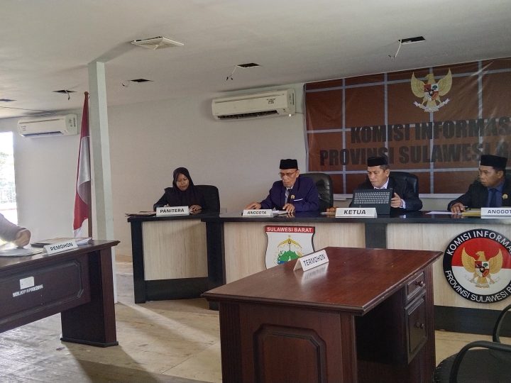 Permohonan Sengketa Informasi Dicabut, KI Sulbar Tutup Perkara LSM Amperak vs PPID Polman