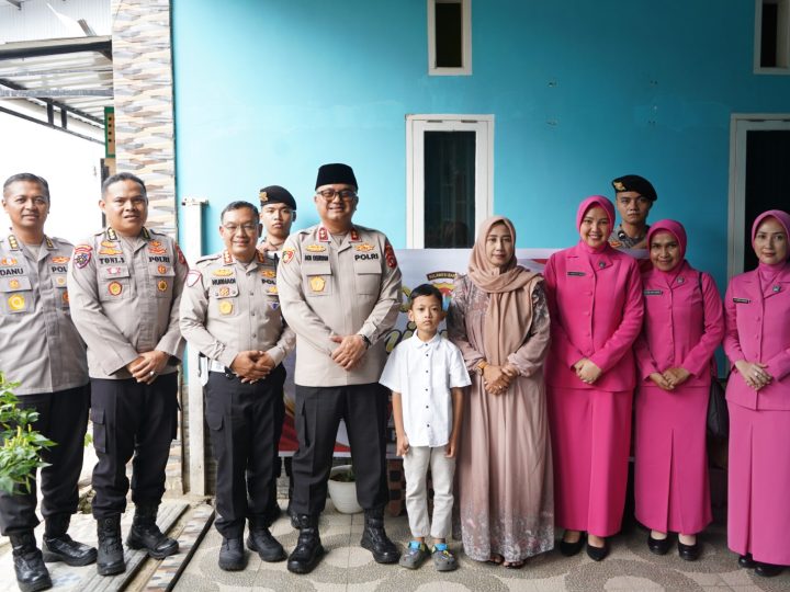 Kapolda Sulbar Sapa Purnawirawan dan Warakawuri, Tegaskan Jasa Pendahulu Tak Pernah Dilupakan