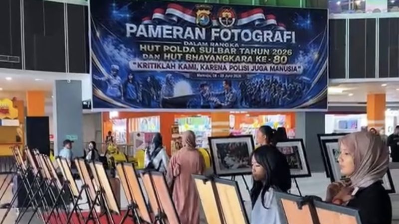 Pameran Fotografi Polda Sulbar Ajak Masyarakat Melihat Sisi Lain Pengabdian Polri