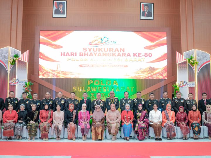 Suasana Hangat Warnai Syukuran HUT Bhayangkara ke-80 di Polda Sulbar
