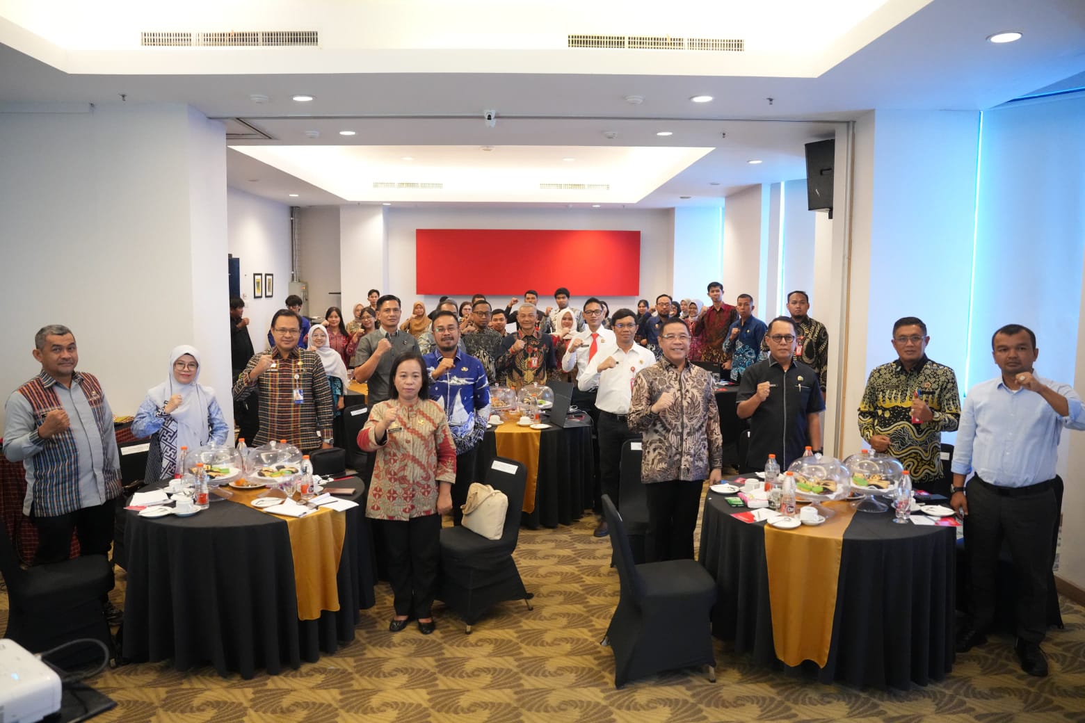 Sekda Sulbar Buka Rapat GTRA: 60% Wilayah Hutan, Sinergi Lintas Sektor Jadi Kunci Selesaikan Konflik Agraria