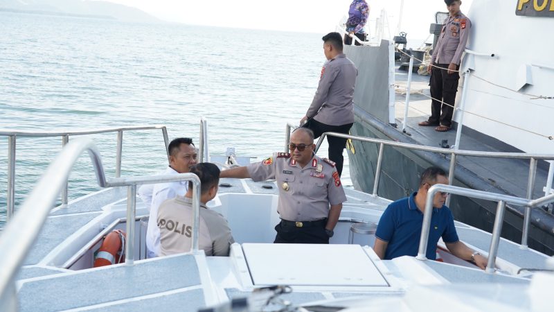 Perkuat Layanan dan Keamanan Laut, Kapolda Sulbar Tinjau Kapal Patroli Baru