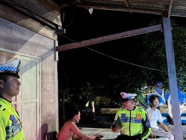 Jaga Malam Tetap Kondusif, Polantas Polda Sulbar Perkuat Patroli Humanis di Titik Rawan