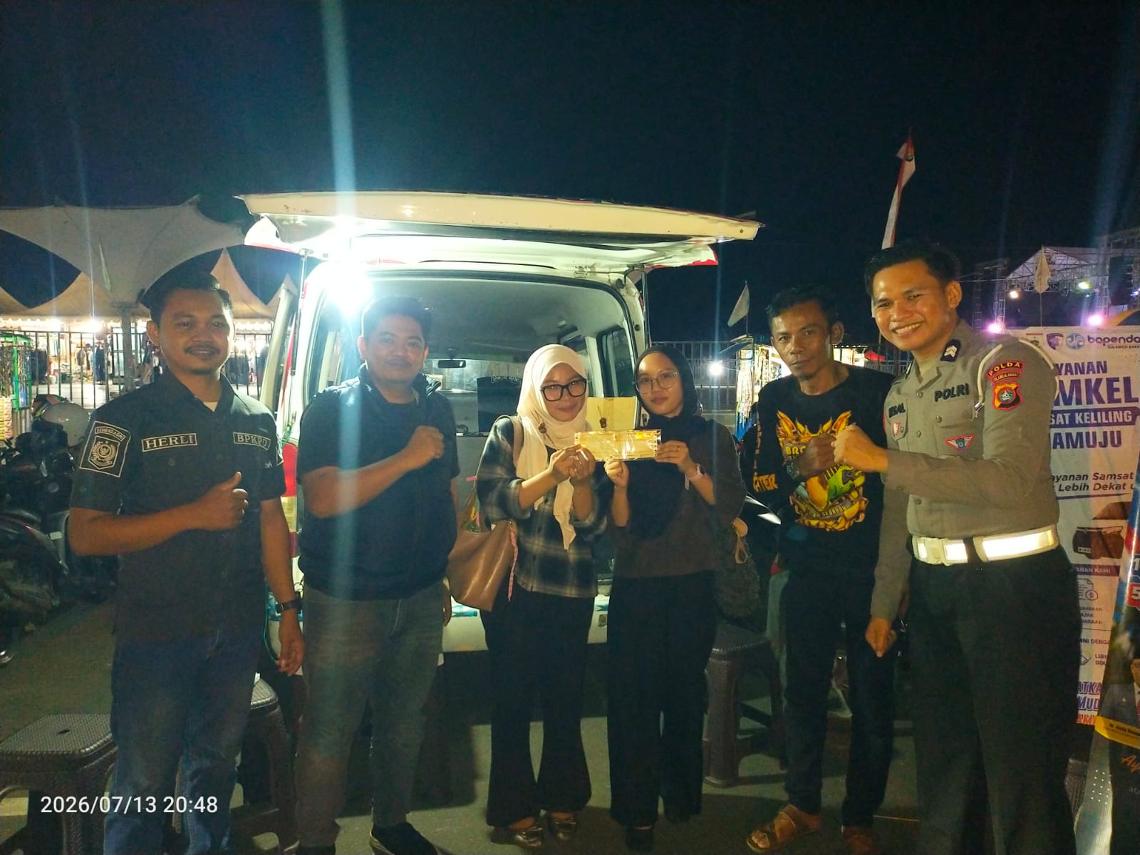 Festival UMKM Jadi Lokasi Layanan SAMBONGI, Ditlantas Polda Sulbar Mudahkan Warga Urus STNK