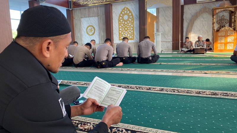 Bangun Integritas dari Hati, Polda Sulbar Rutin Gelar Binrohtal untuk Personel