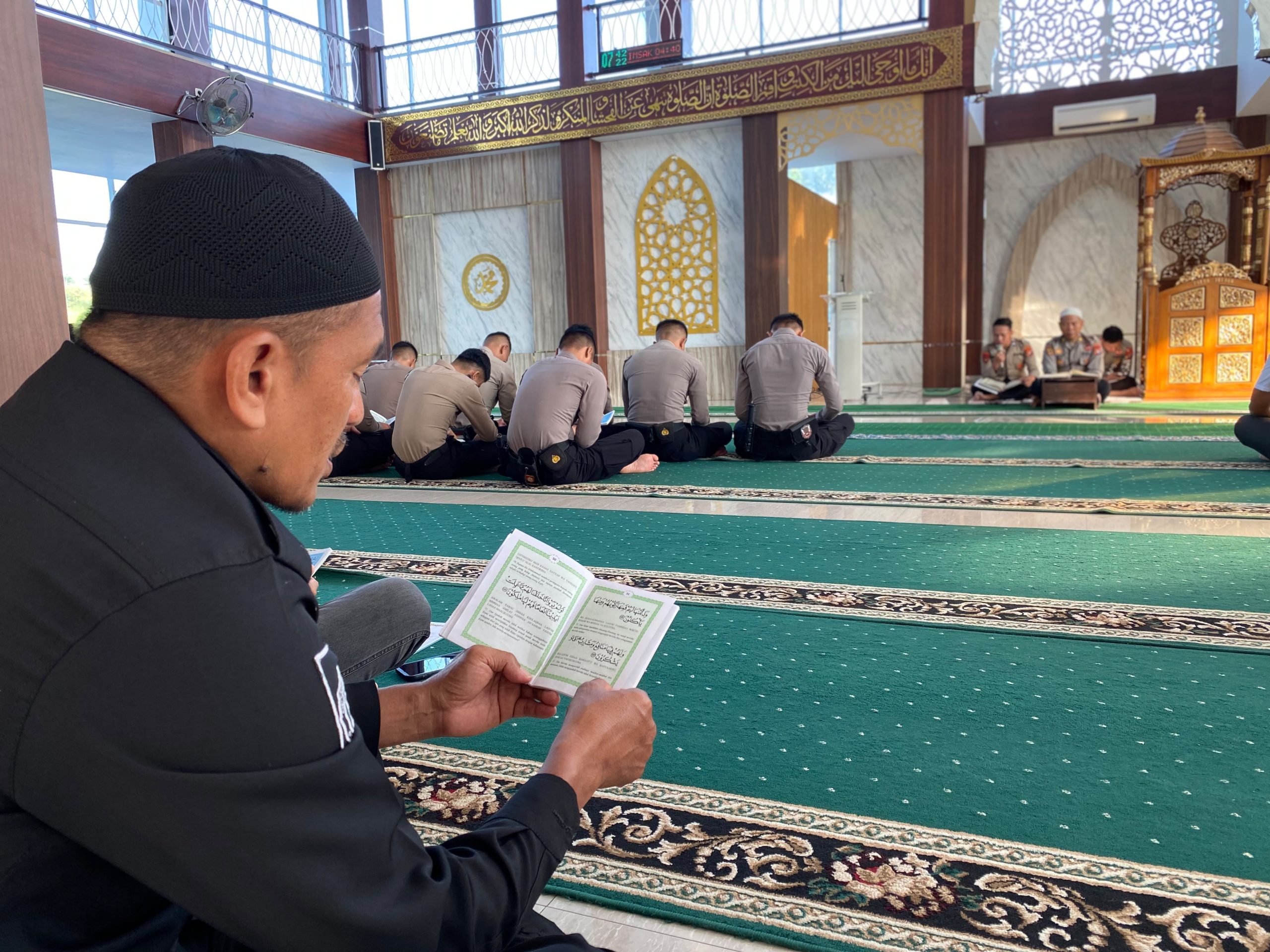 Bangun Integritas dari Hati, Polda Sulbar Rutin Gelar Binrohtal untuk Personel