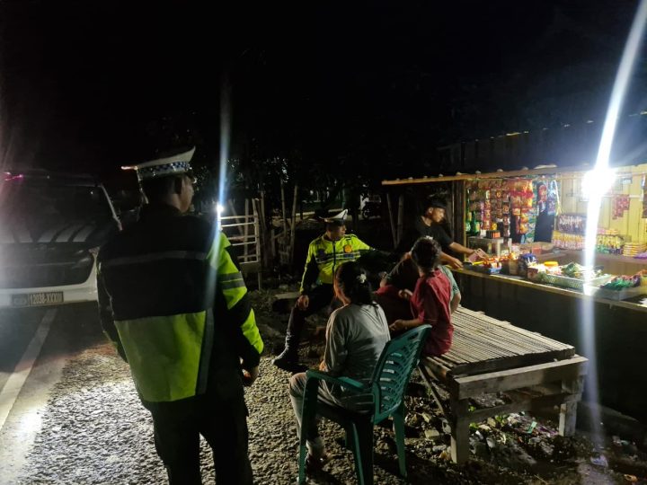 Patroli Malam Polantas Polda Sulbar Pererat Kedekatan dengan Warga, Jaga Kamtibmas Tetap Kondusif