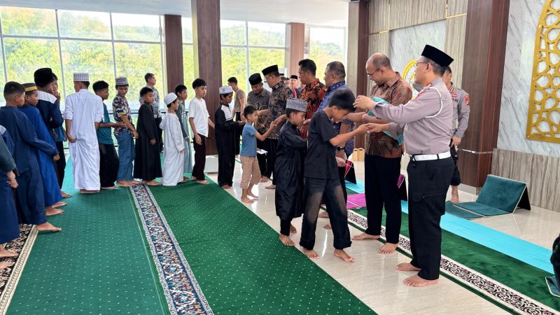Polda Sulbar dan Anak Yatim Bermunajat Bersama, Memohon Keberkahan untuk Keamanan Daerah