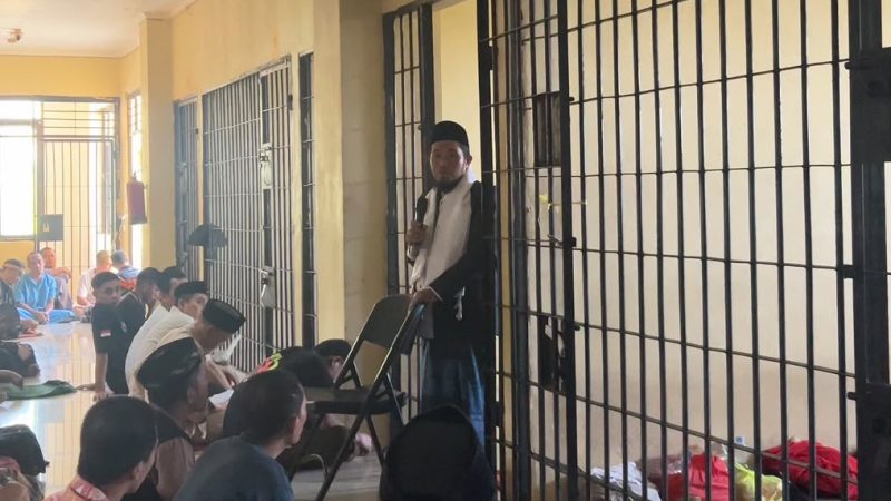 Tahanan Polda Sulbar Rutin Ikuti Pembinaan Rohani, Bekal Menjadi Pribadi Lebih Baik
