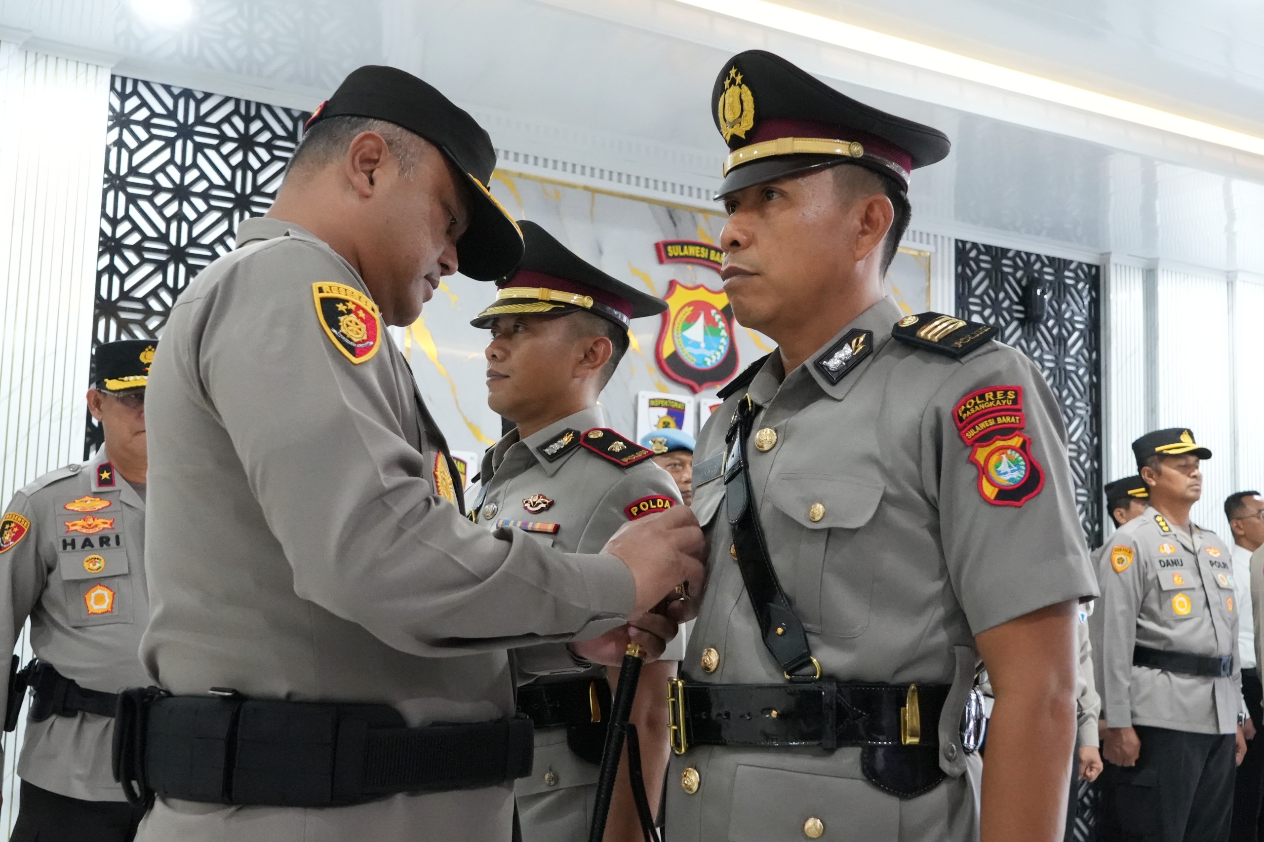 Sertijab Ka Yanma Polda Sulbar, Kapolda: Jaga Amanah Ini dengan Tanggung Jawab Penuh