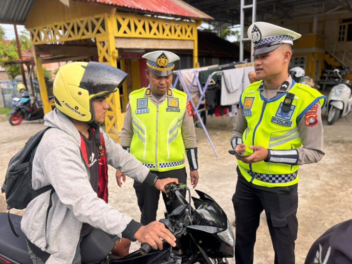Ditlantas Polda Sulbar Uji Coba Aplikasi E-Teguran, Perkuat Digitalisasi Pembinaan Pengendara