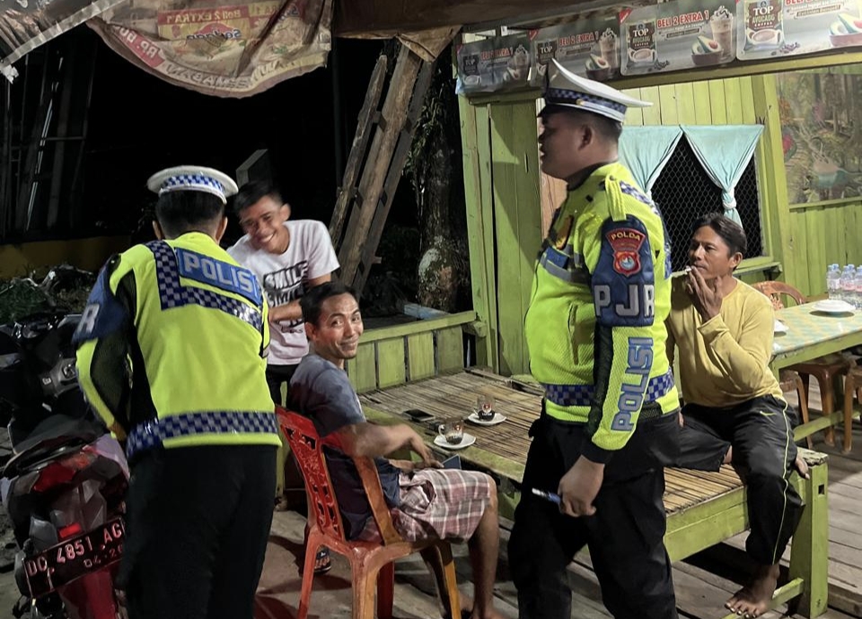 Jaga Malam Tetap Aman, Polantas Polda Sulbar Kedepankan Patroli Humanis