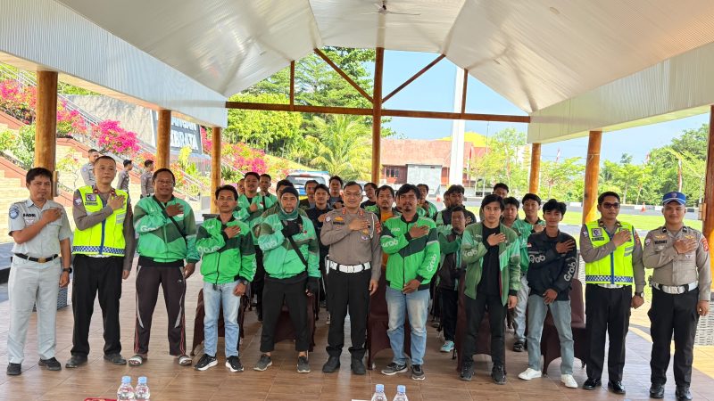 Dirlantas Polda Sulbar Ajak Ojol dan Opang Jadi Teladan Keselamatan Berlalu Lintas