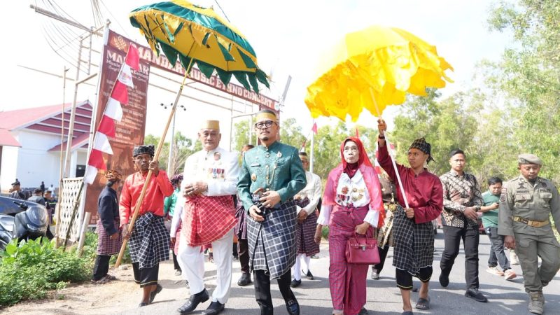 Gubernur Suhardi Duka Dikukuhkan Adat Balanipa, Raih Gelar Sulo Tappidena