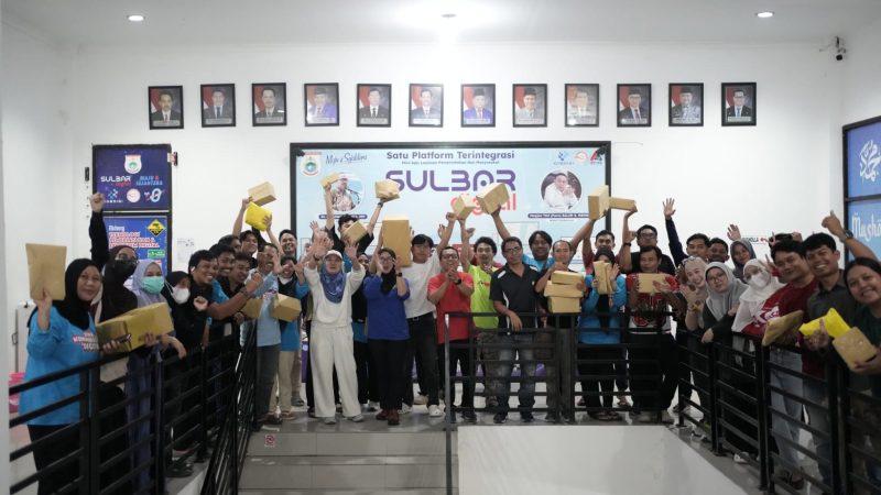 Lewat Semarak Kemerdekaan, KominfoSS Sulbar Dorong Kekompakan dan Inovasi