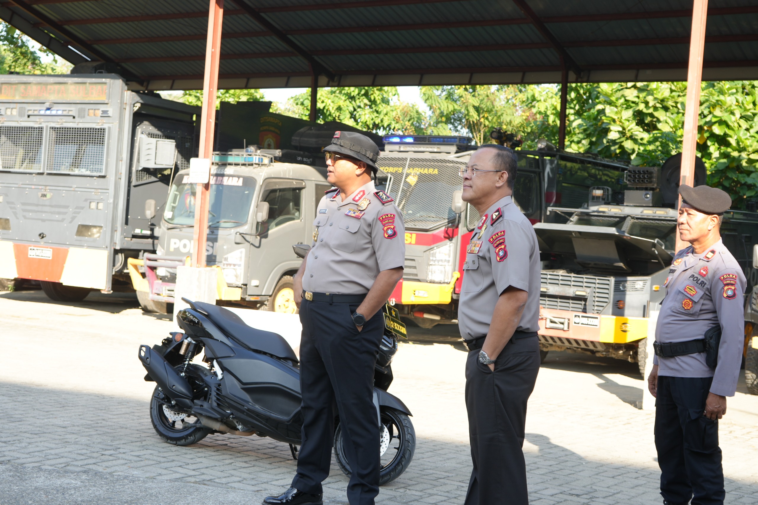 Kapolda dan Wakapolda Sulbar Keliling Mako Naik Motor Cek Kesiapan Operasional