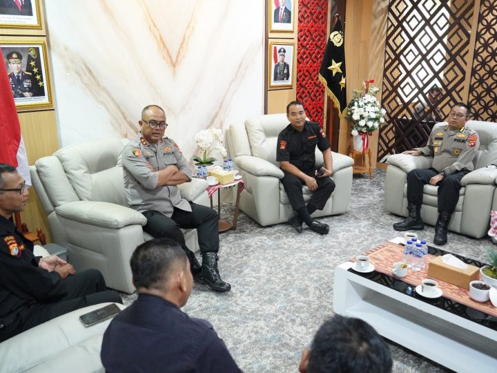 Kapolda Sulbar Perkuat Kemitraan dengan Senkom untuk Wujudkan Kamtibmas Kondusif