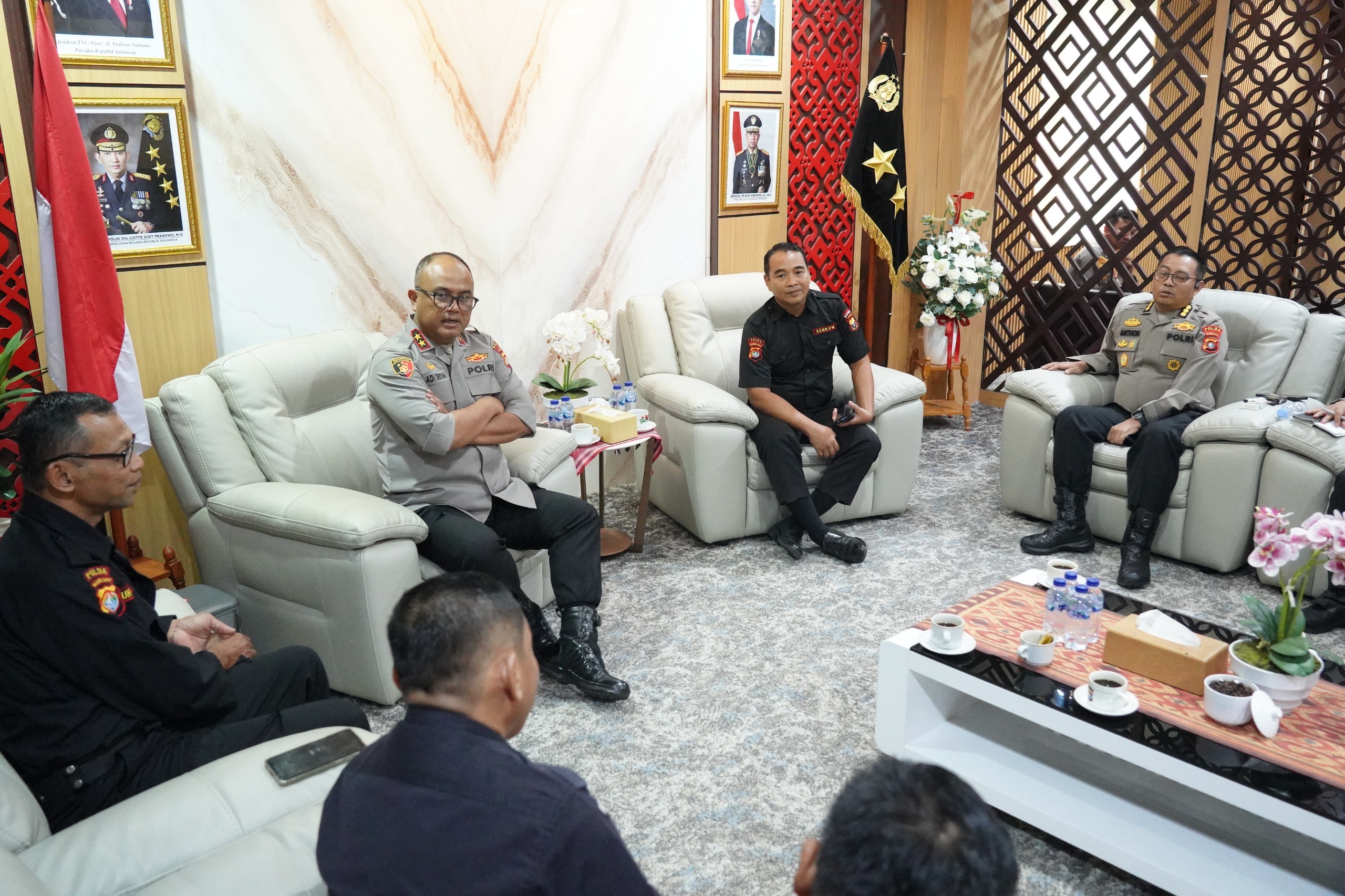 Kapolda Sulbar Perkuat Kemitraan dengan Senkom untuk Wujudkan Kamtibmas Kondusif