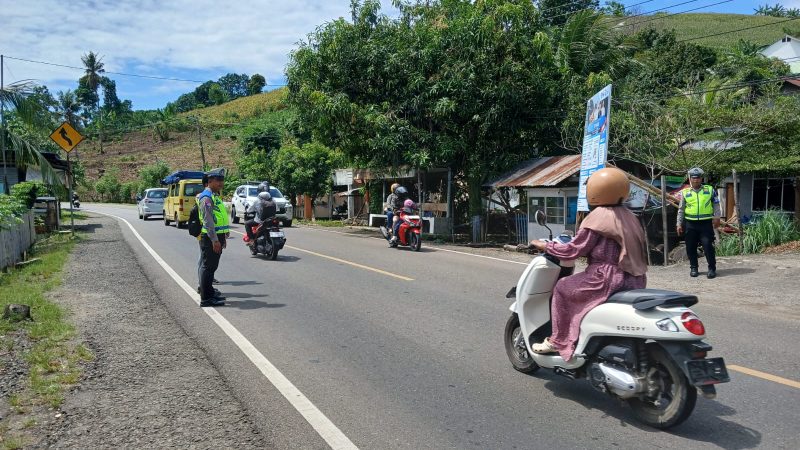 Polantas Hadir Melayani dan Tanamkan Kesadaran Keselamatan Berlalu Lintas Sejak Dini