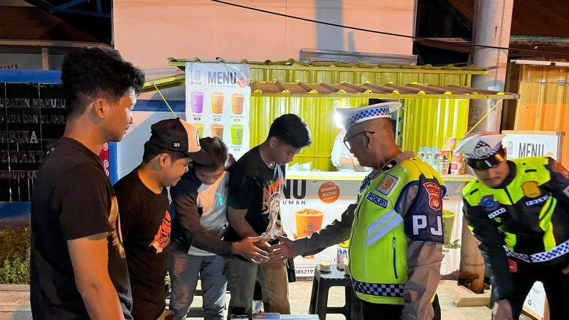 Patroli Blue Light Polantas Polda Sulbar, Hadir Dekat untuk Malam yang Aman