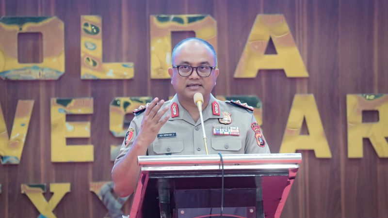Kapolda Sulbar Titipkan Senyuman dan Harapan Masyarakat di Pundak Polantas
