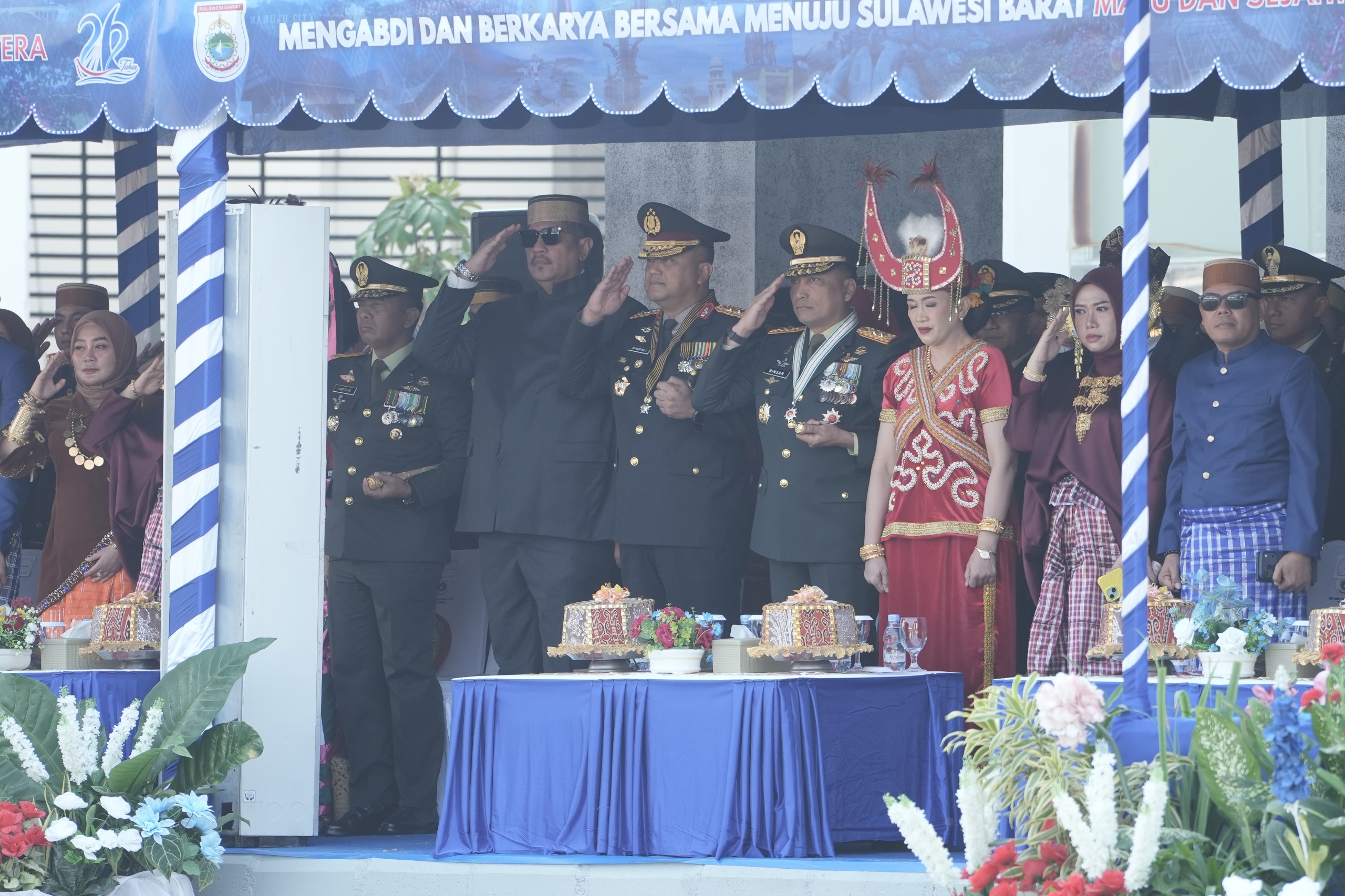 Kapolda Sulbar Hadiri Puncak Peringatan Hari Jadi Provinsi Sulawesi Barat ke-22