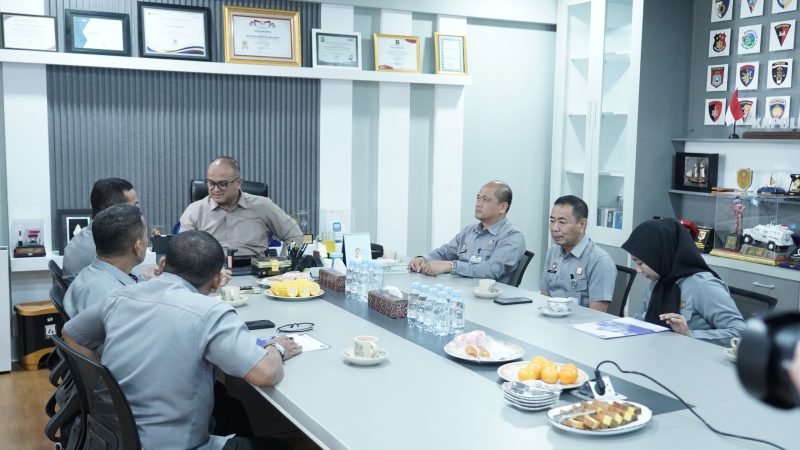Kapolda Sulbar Sambut Hangat Kunjungan Kakanwil Kemenkum