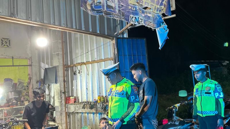 Polantas Polda Sulbar, Menjaga Malam Panjang, Merawat Rasa Aman