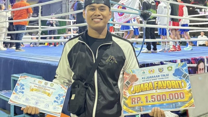 Personel Humas Polda Sulbar Jadi yang Terbaik di Kejuaraan Tinju Provinsi