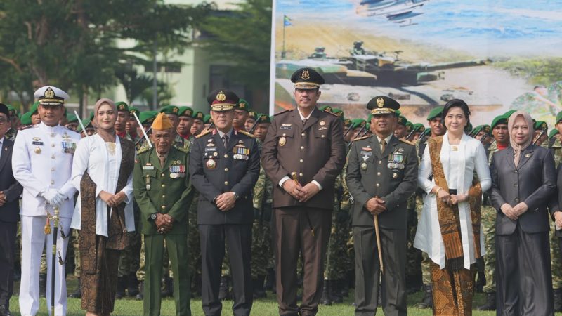 Wakapolda Sulbar Tegaskan Soliditas Jaga NKRI saat HUT ke-81 TNI di Korem 142/Tatag