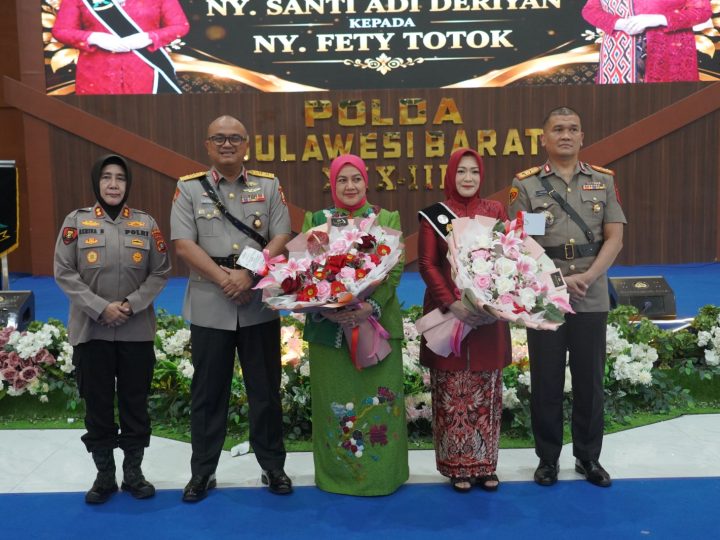 Dari Kehangatan yang Berlalu ke Semangat yang Baru, Serah Terima Ibu Asuh Polwan Polda Sulbar