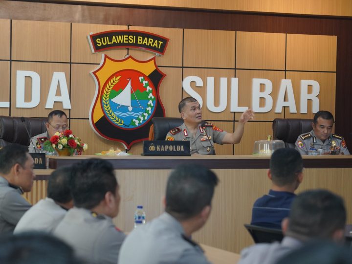Kapolda Sulbar Irjen Pol Totok Suharyanto Tegaskan Disiplin dan Penguatan Kamtibmas